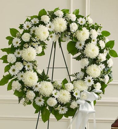 Special Blessings™ Standing Wreath- White